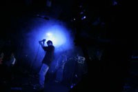 '04.12.14 Iwaki club SONIC<br />
THE MIDDLE THOUGHT TOUR<br />
Photo by Tsukasa Miyoshi